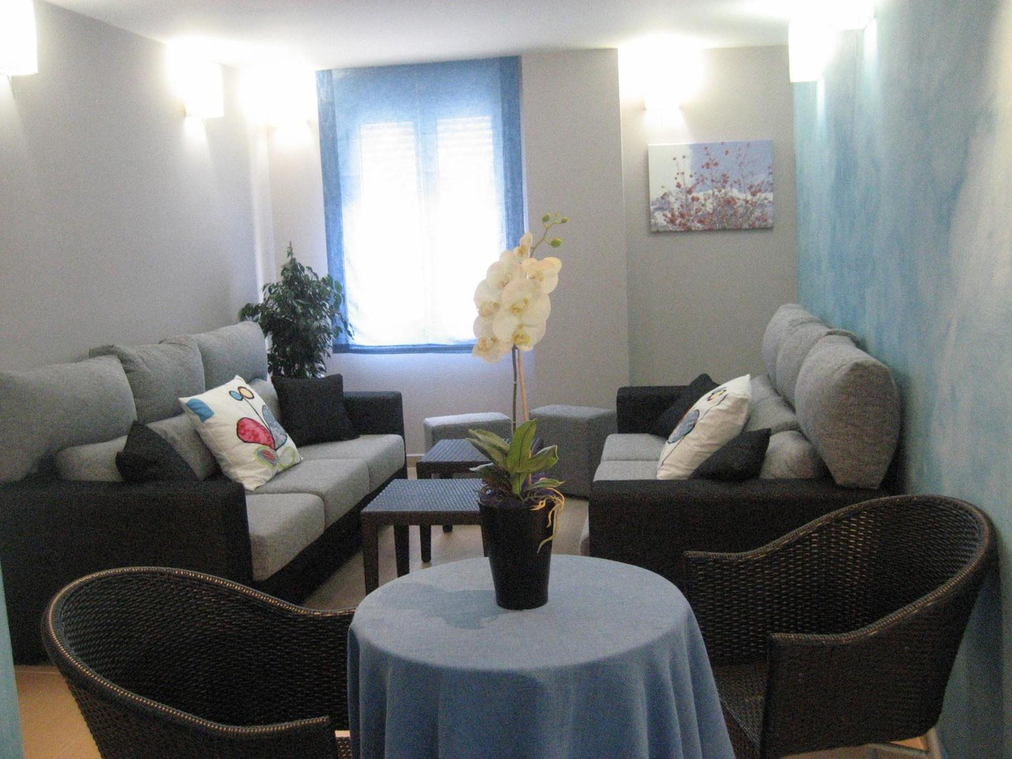 Albergue Turistico Rio Aragon カンフランク エクステリア 写真